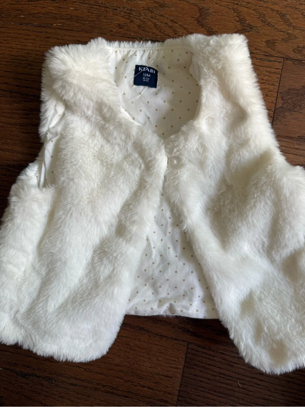 Old Navy Cream White Vests 12 months
